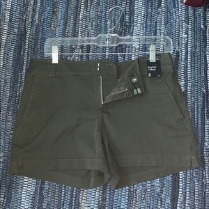 New York and Company Hampton 4” Short